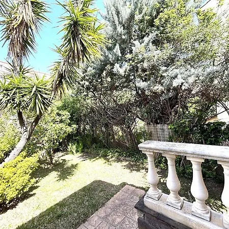 8 Personnes La Pergola Saint-Raphaël